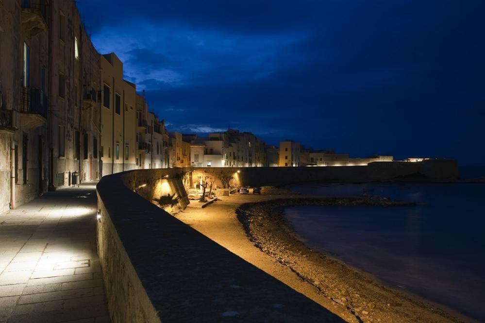 Casa Vacanze Penelope Trapani Kültér fotó